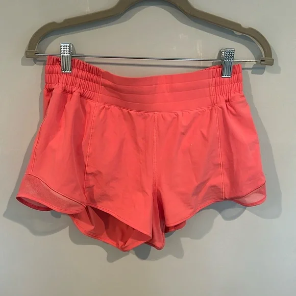 Lululemon Hottie Hot high rise 2.5 inch sakura pink size 8 like new - Picture 2 of 7